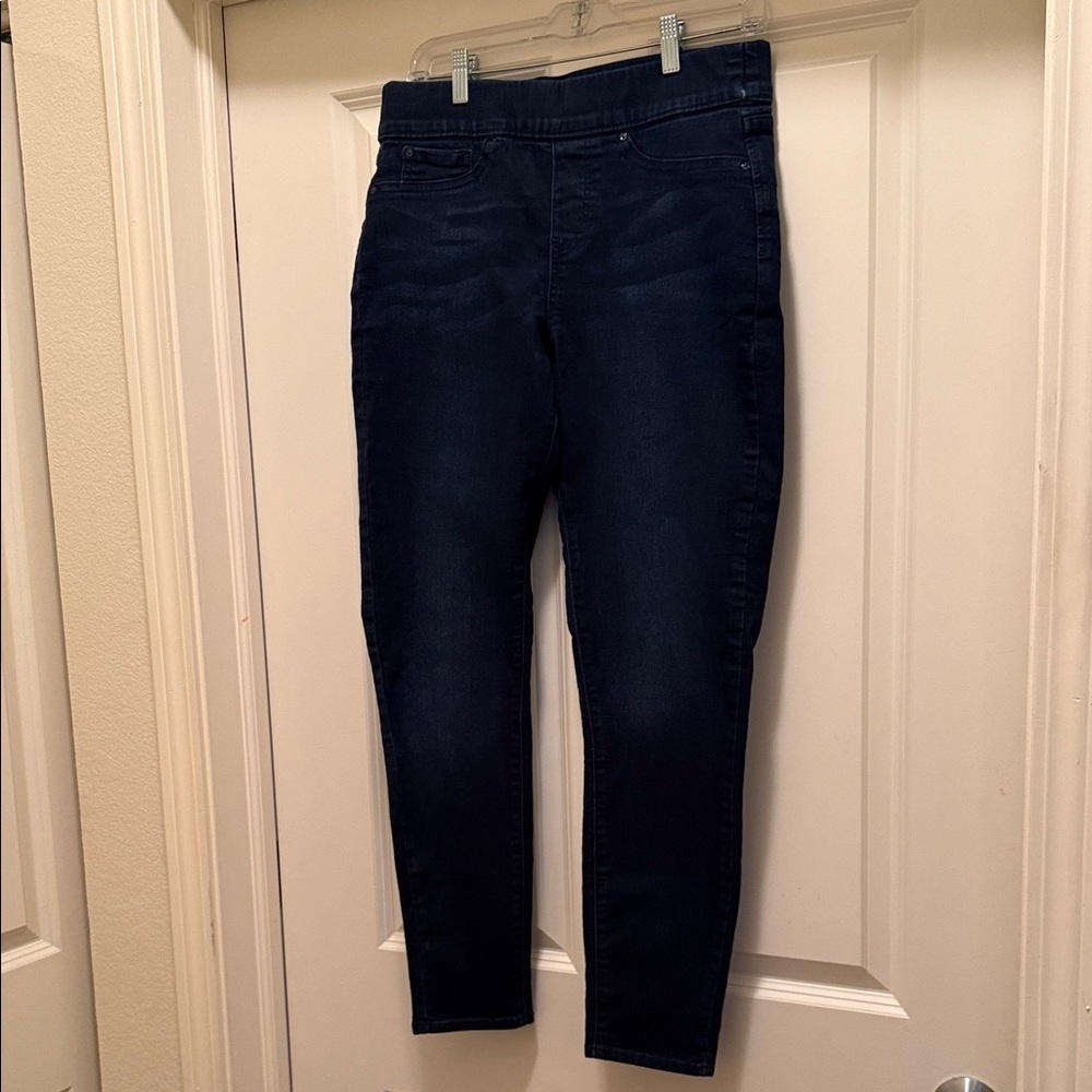 Signature Levi Strauss Woman's Pull-On Skinny Jean Leggings